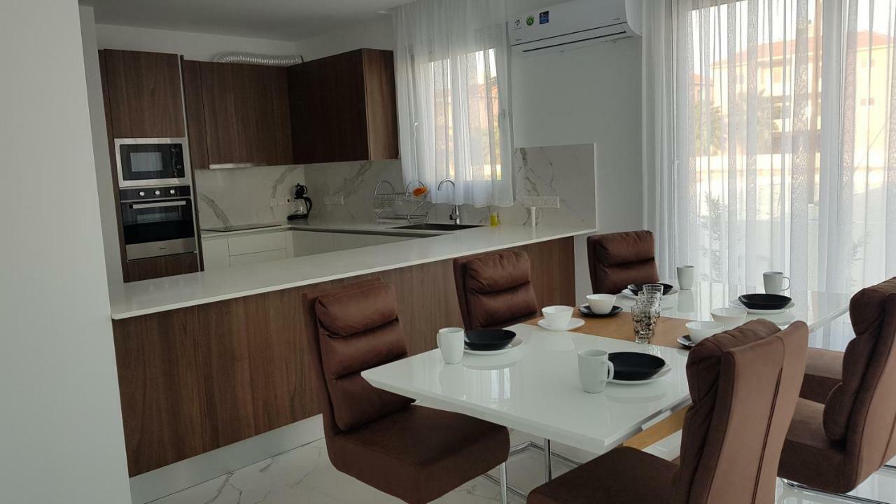 Mobina Villas Larnaka Exterior foto